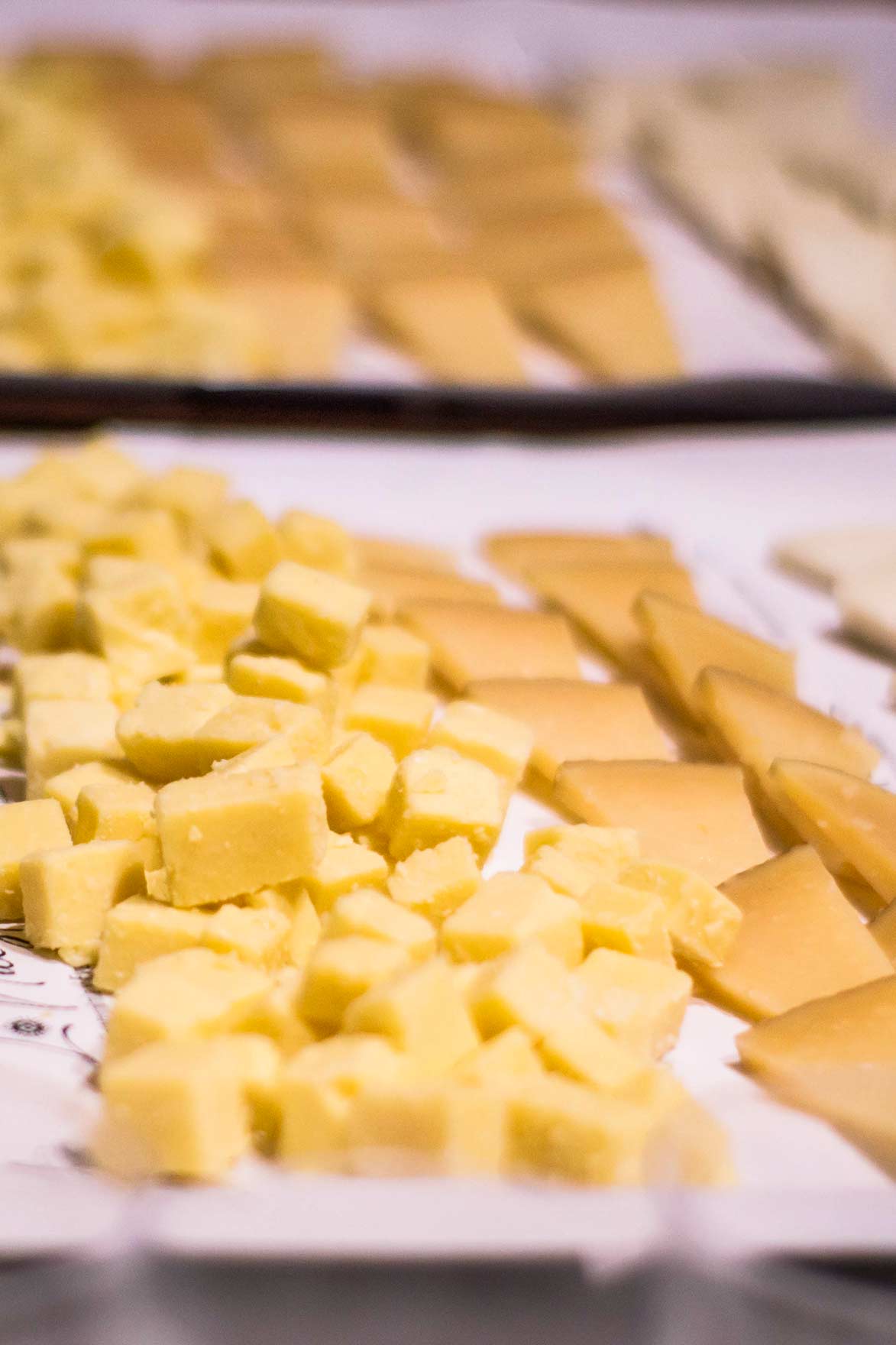 1173x1760slider-header-queso